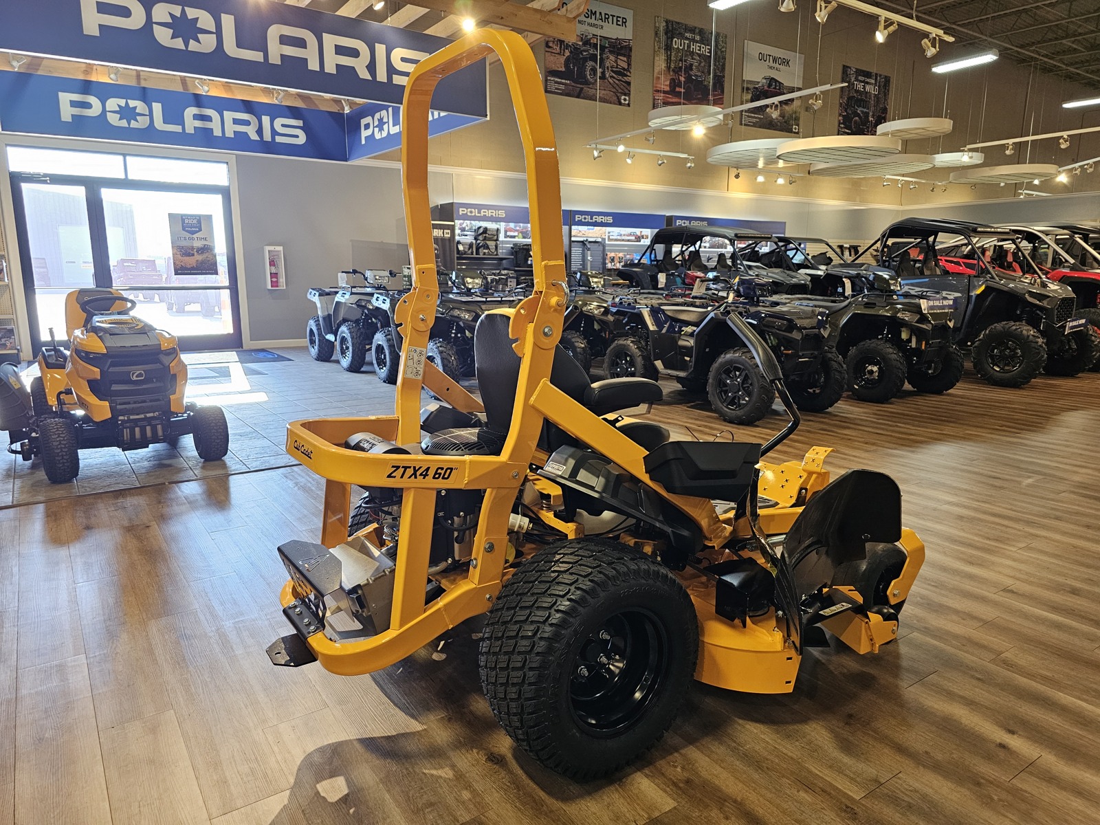2026 CUB CADET ZTX4 60 Mower-ZTR