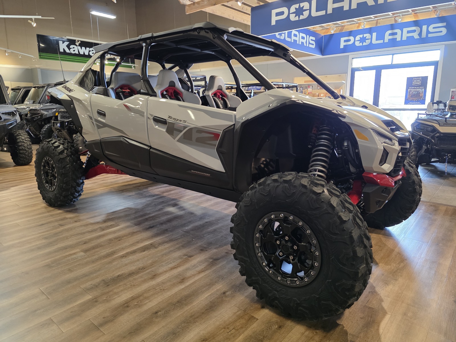 2026 Kawasaki TERYX5 H2 Deluxe eS UTV-HighPerf