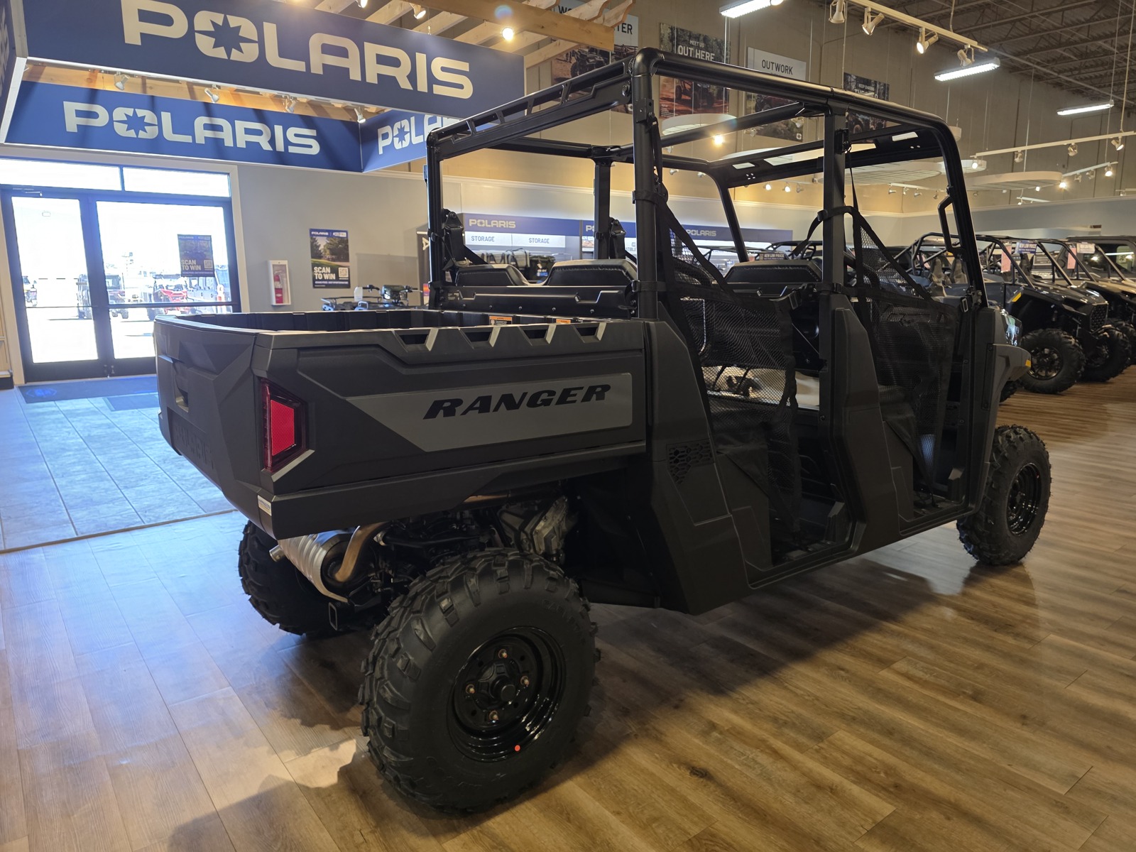 2027 Polaris RANGER CREW 600 UTV-Utility